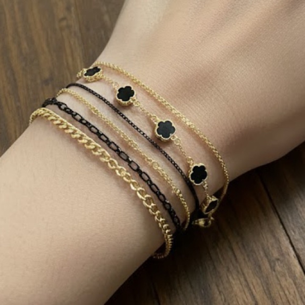New Elegant Gold and Black Bracelet Set - Stainless Steel